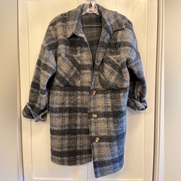 V & L Tops - Plaid Shirt / light Shacket made in Italy